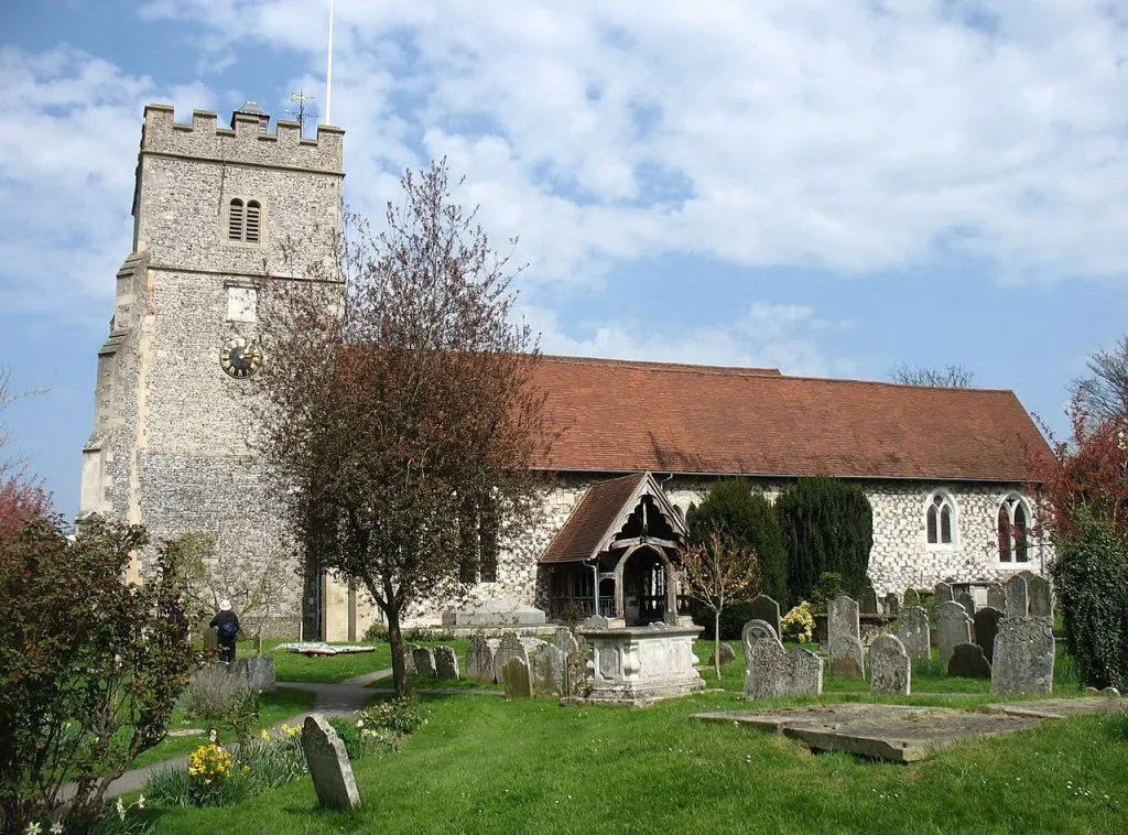 Holy Trinity church Cookham geograph.org .uk 4438124