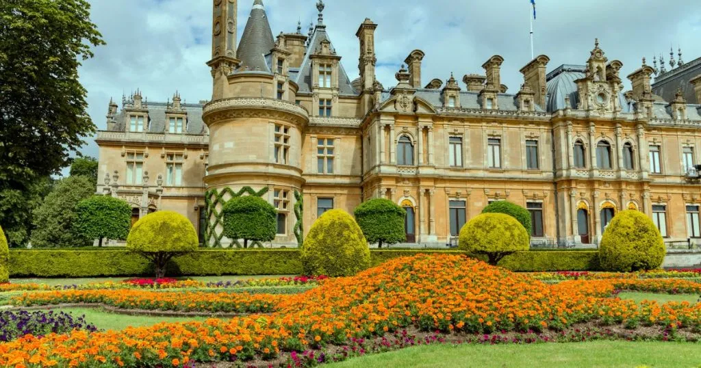 waddesdon near high wycombe