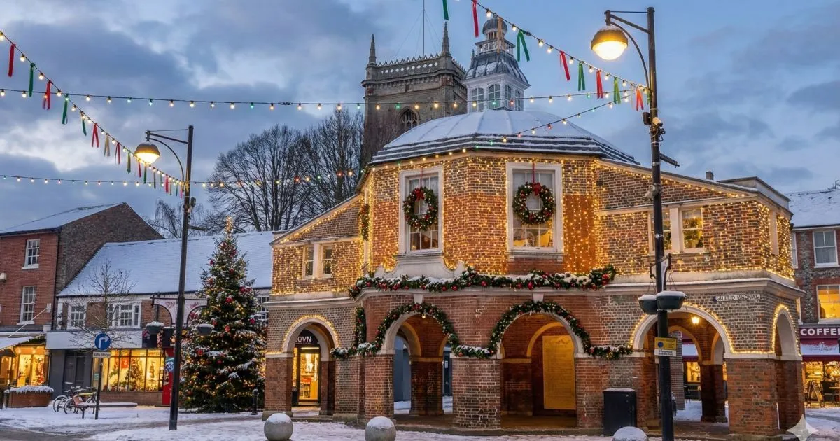 Powered By Pigs In Blankets 🎄